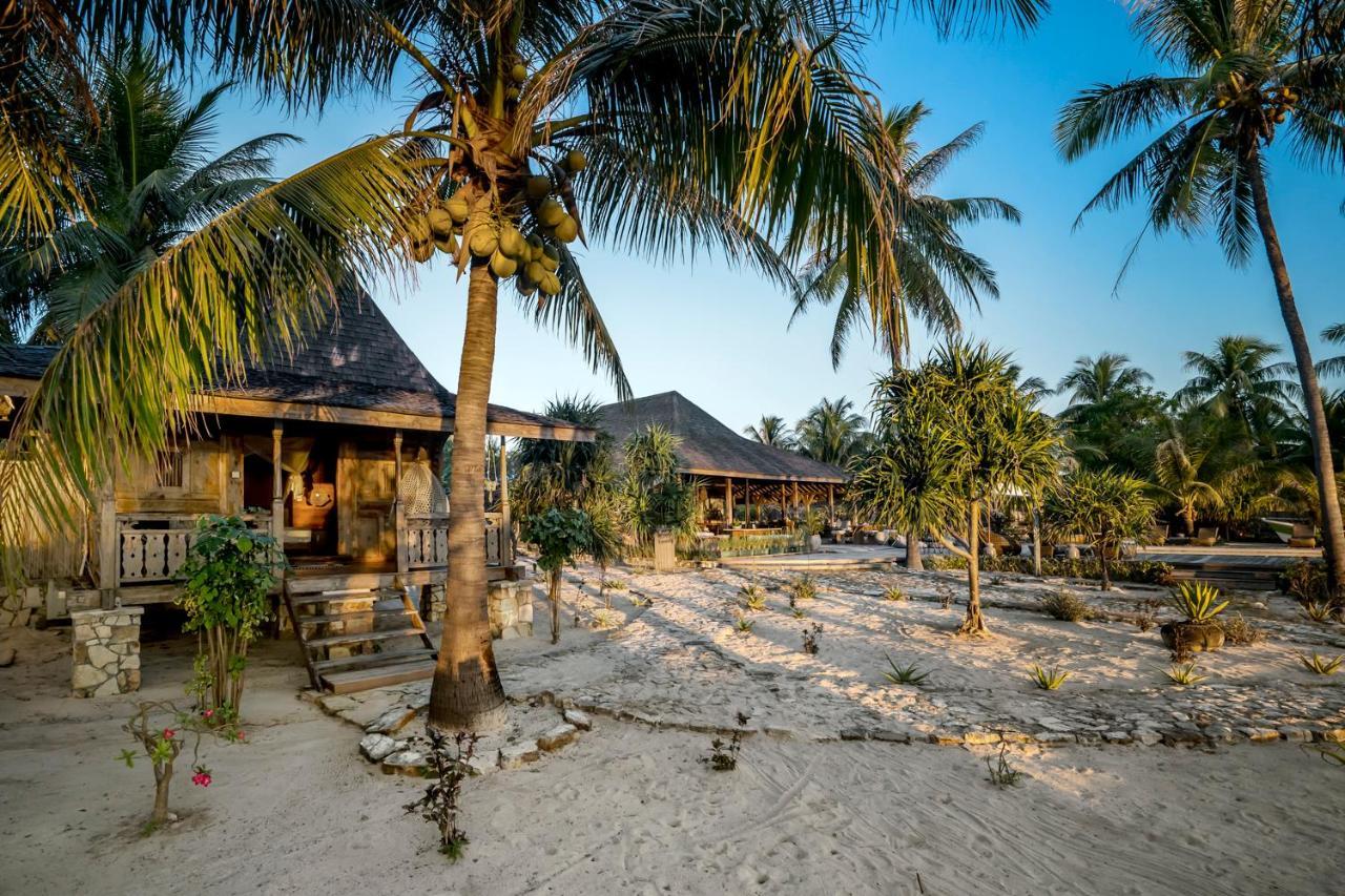 Seed Resort Nemberala Buitenkant foto